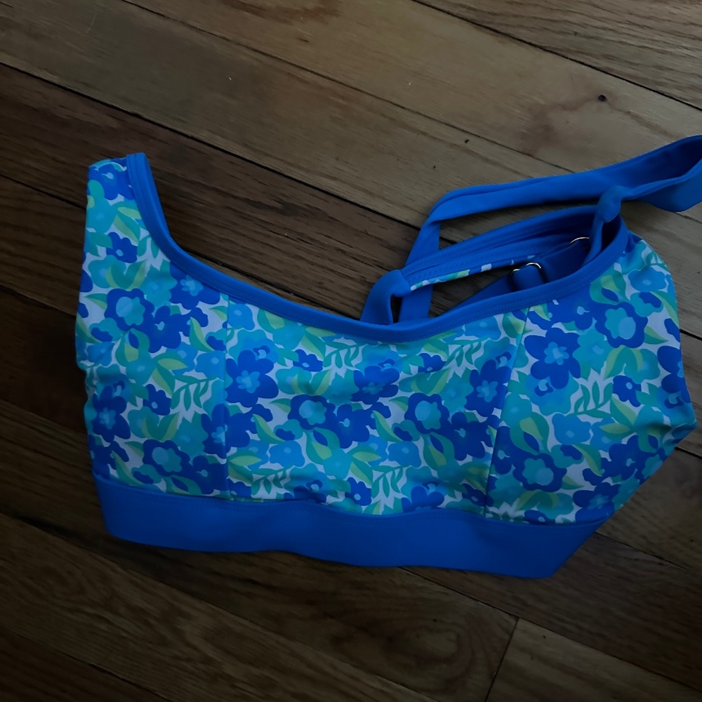 93 Play Street Swimsuit Top